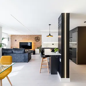 https://apartamento-inteligente-con-vistas-a-la-alhambra.es-andalucia.com